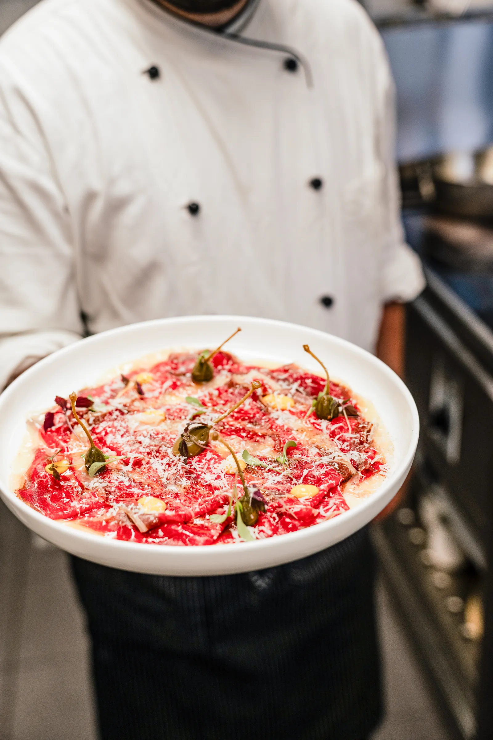 Carpaccio vom gereiften Rind, frisch gerieben